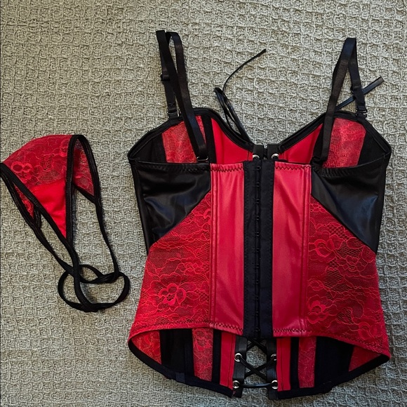 Bodyrage Lace-Up Red and Black Corset Set - Picture 2 of 6